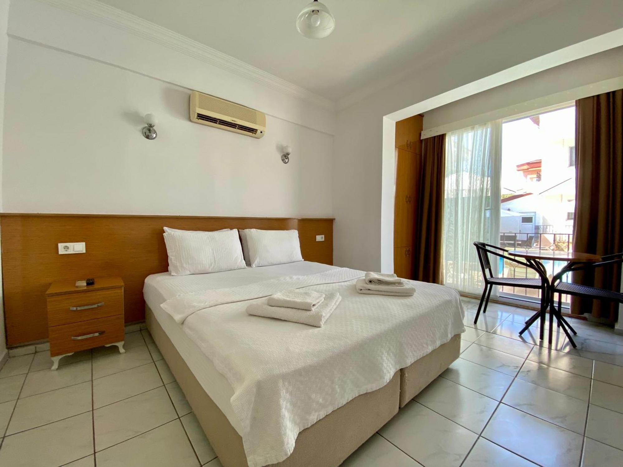 Cam Hotel Fethiye Zewnętrze zdjęcie
